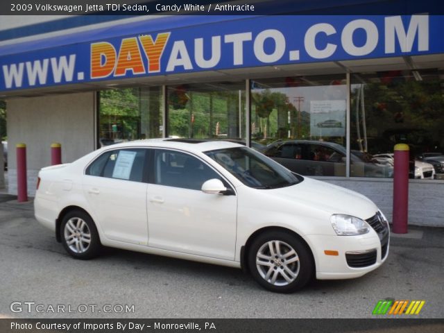 2009 Volkswagen Jetta TDI Sedan in Candy White