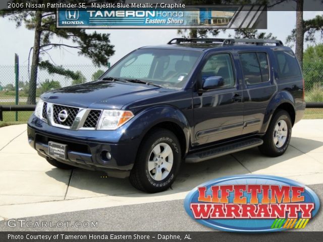 2006 Nissan Pathfinder SE in Majestic Blue Metallic