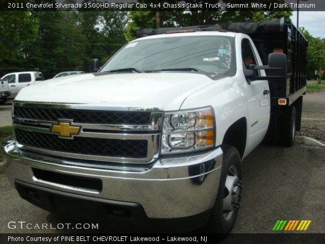 2011 Chevrolet Silverado 3500HD Regular Cab 4x4 Chassis Stake Truck in Summit White