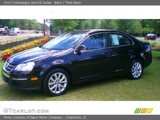 2010 Volkswagen Jetta SE Sedan in Black