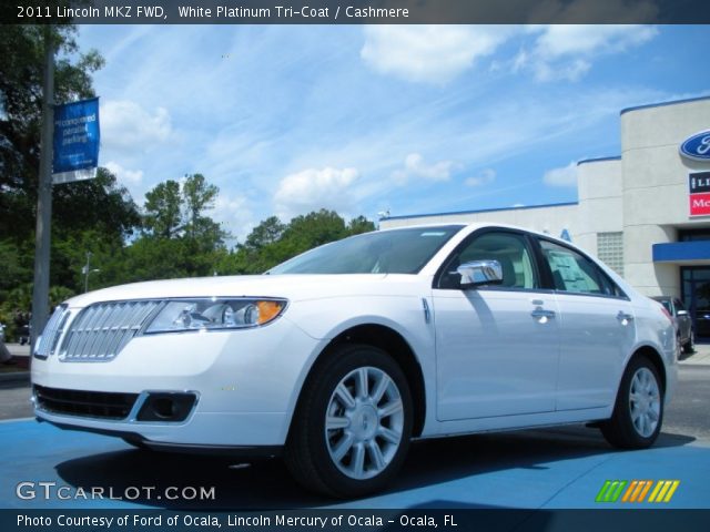 2011 Lincoln MKZ FWD in White Platinum Tri-Coat