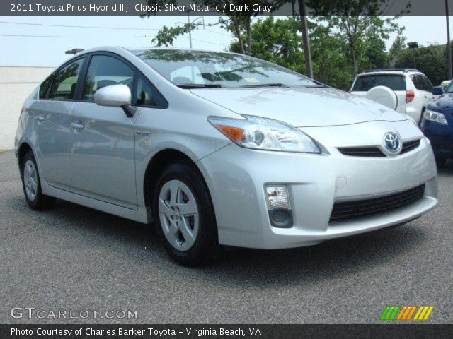 2011 Toyota Prius Hybrid III in Classic Silver Metallic