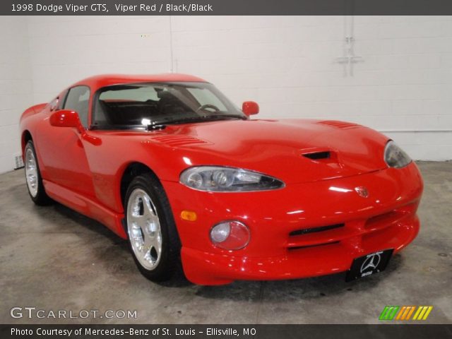 1998 Dodge Viper GTS in Viper Red