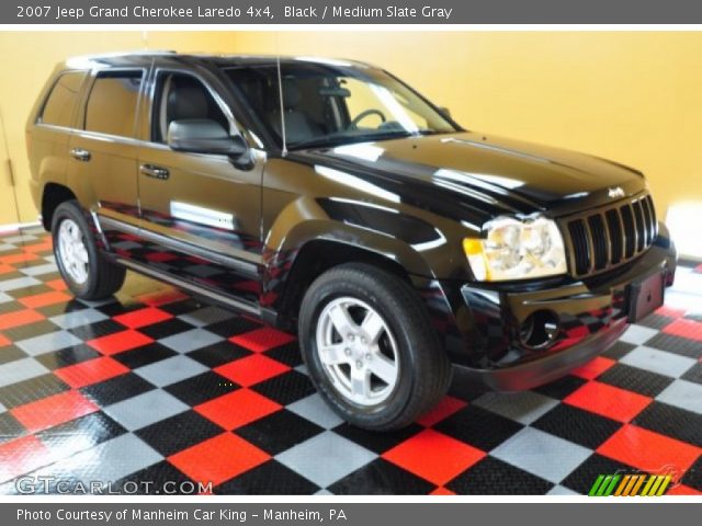 2007 Jeep Grand Cherokee Laredo 4x4 in Black
