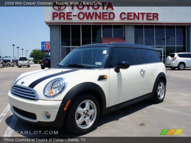 2009 Mini Cooper Clubman in Pepper White