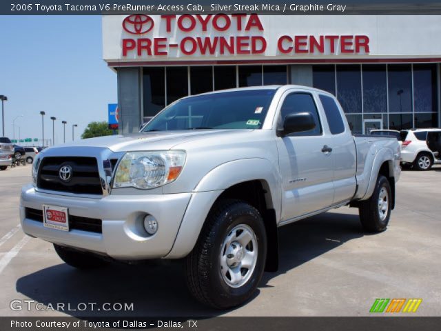 2006 Toyota Tacoma V6 PreRunner Access Cab in Silver Streak Mica