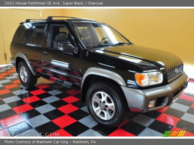 2001 Nissan Pathfinder SE 4x4 in Super Black