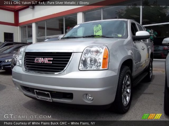 2011 GMC Yukon SLT 4x4 in Pure Silver Metallic