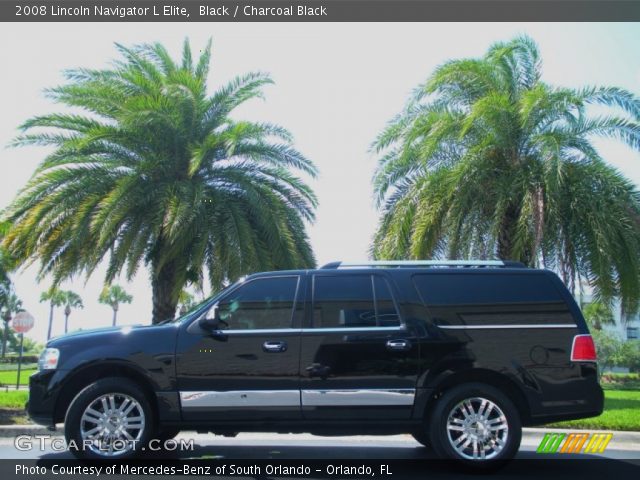 2008 Lincoln Navigator L Elite in Black