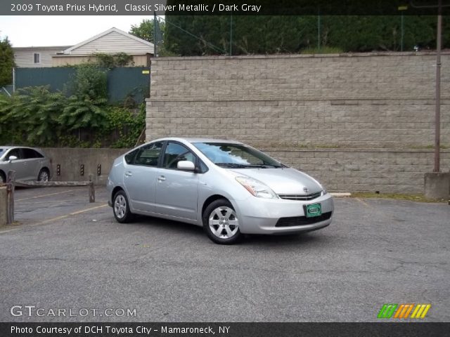 2009 Toyota Prius Hybrid in Classic Silver Metallic
