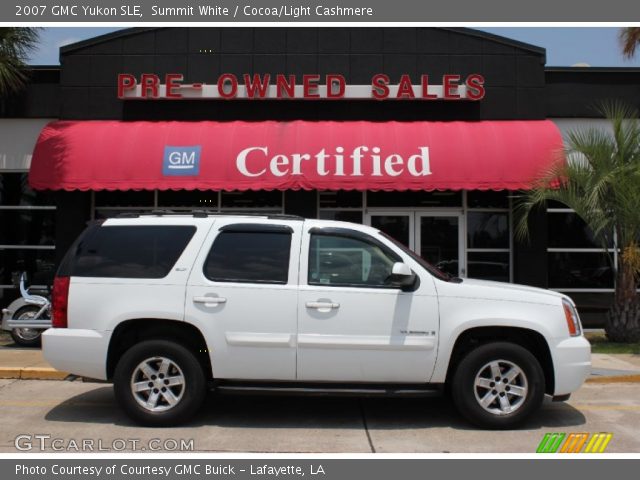 2007 GMC Yukon SLE in Summit White