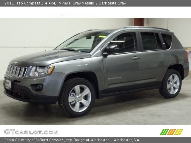 2011 Jeep Compass 2.4 4x4 in Mineral Gray Metallic