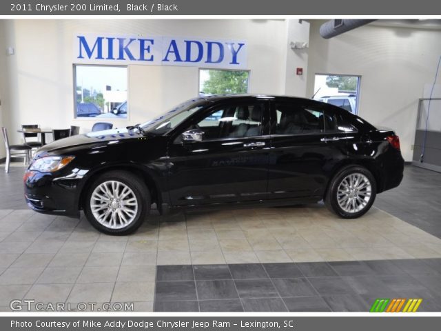 2011 Chrysler 200 Limited in Black