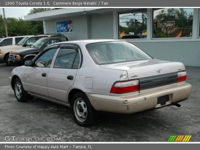 1996 Toyota Corolla 1.6 in Cashmere Beige Metallic