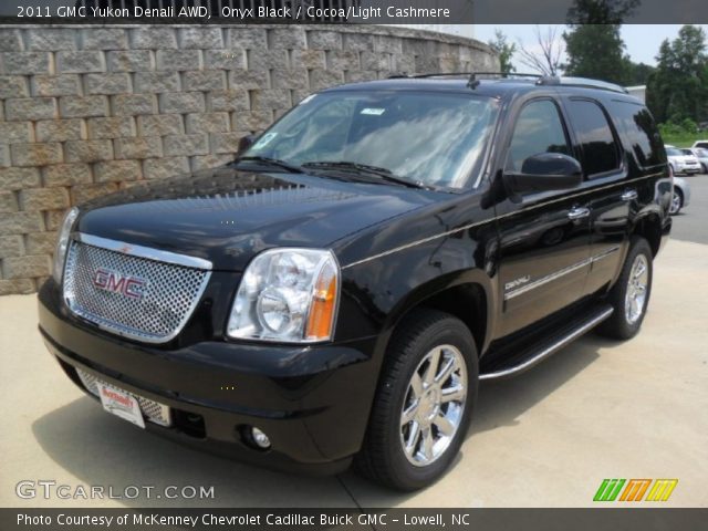 2011 GMC Yukon Denali AWD in Onyx Black