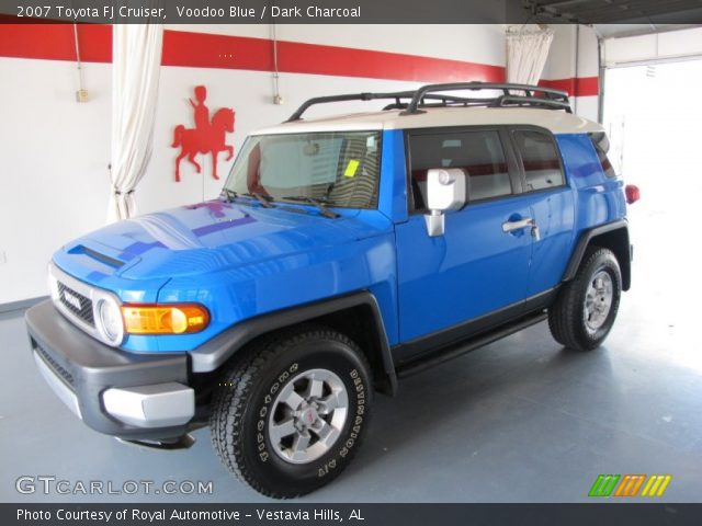 2007 Toyota FJ Cruiser  in Voodoo Blue