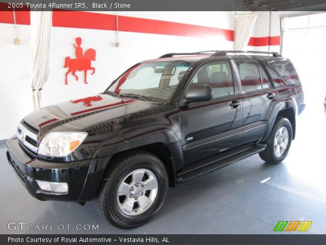 2005 Toyota 4Runner SR5 in Black