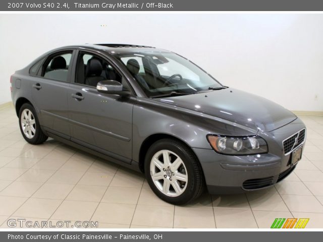 2007 Volvo S40 2.4i in Titanium Gray Metallic