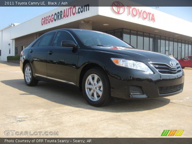 2011 Toyota Camry LE in Black