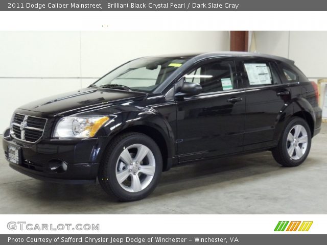 2011 Dodge Caliber Mainstreet in Brilliant Black Crystal Pearl