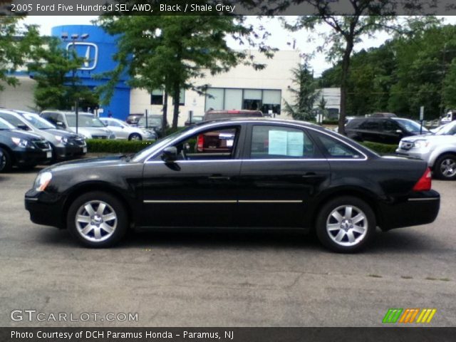 2005 Ford Five Hundred SEL AWD in Black