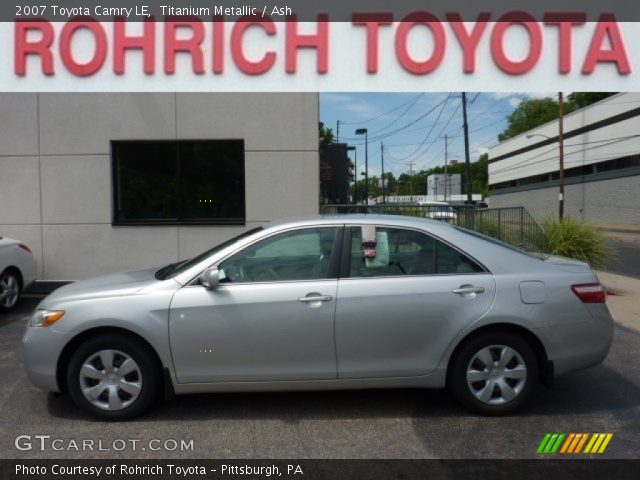 2007 Toyota Camry LE in Titanium Metallic