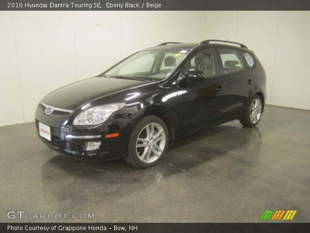 2010 Hyundai Elantra Touring SE in Ebony Black