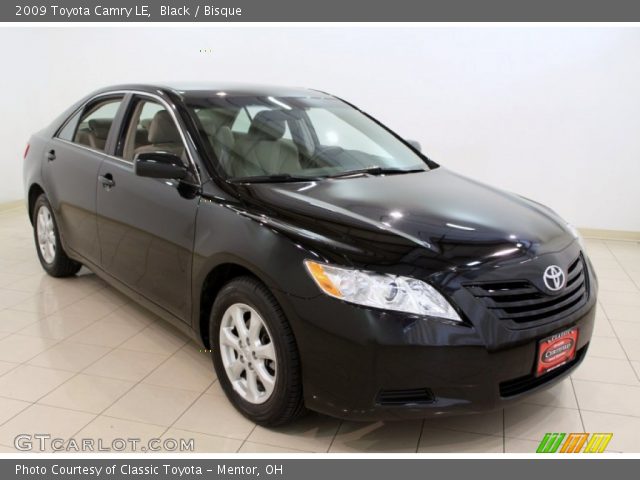 2009 Toyota Camry LE in Black