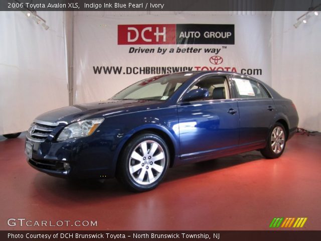 2006 Toyota Avalon XLS in Indigo Ink Blue Pearl