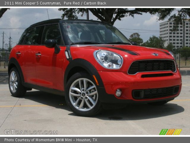 2011 Mini Cooper S Countryman in Pure Red