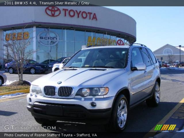 2001 BMW X5 4.4i in Titanium Silver Metallic