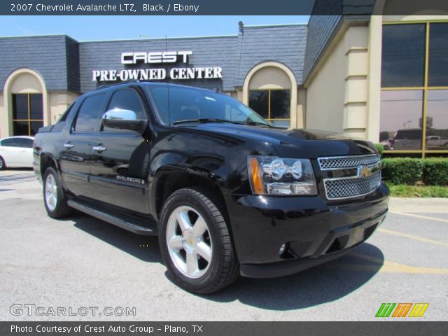 2007 Chevrolet Avalanche LTZ in Black