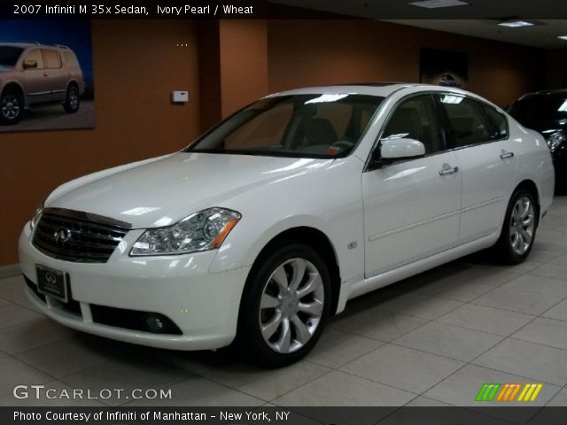 2007 Infiniti M 35x Sedan in Ivory Pearl