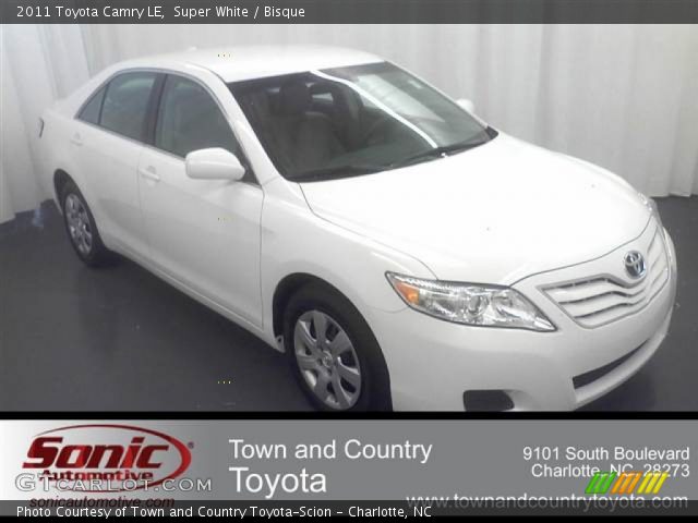 2011 Toyota Camry LE in Super White