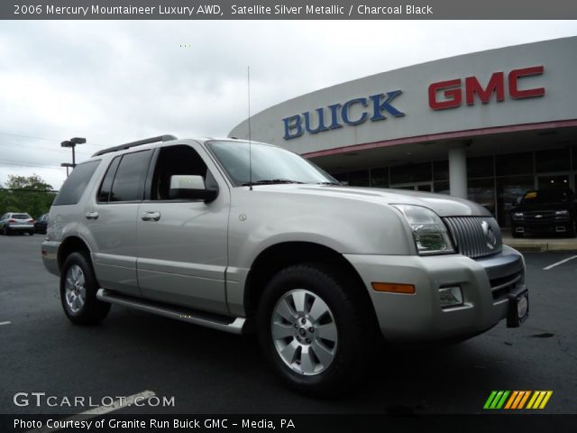 2006 Mercury Mountaineer Luxury AWD in Satellite Silver Metallic