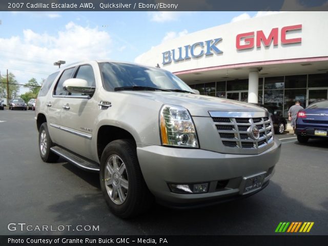 2007 Cadillac Escalade AWD in Quicksilver