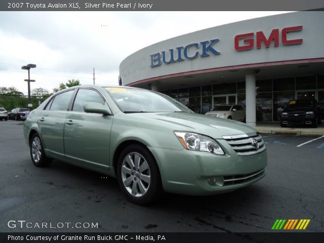2007 Toyota Avalon XLS in Silver Pine Pearl