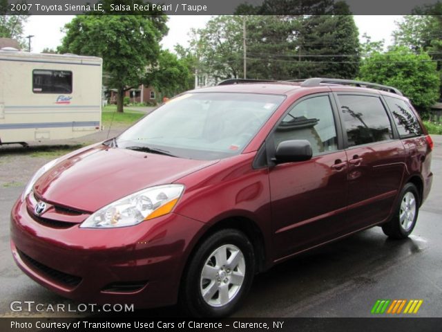2007 Toyota Sienna LE in Salsa Red Pearl