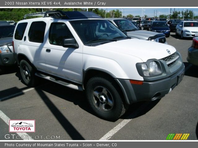 2003 Nissan Xterra XE V6 4x4 in Avalanche White