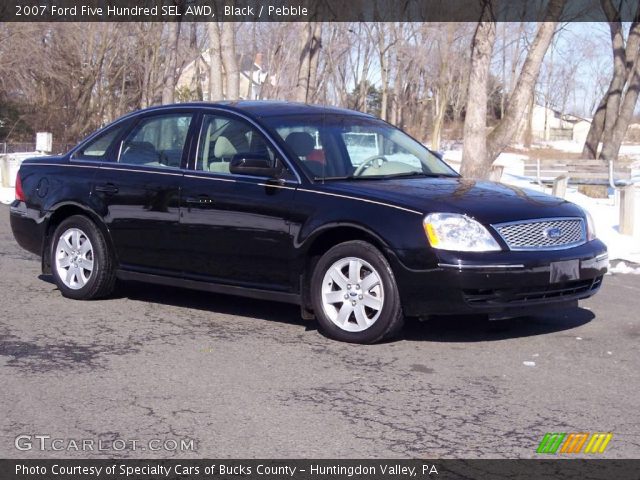 2007 Ford Five Hundred SEL AWD in Black