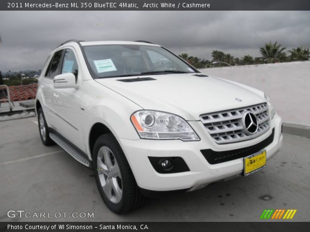 2011 Mercedes-Benz ML 350 BlueTEC 4Matic in Arctic White