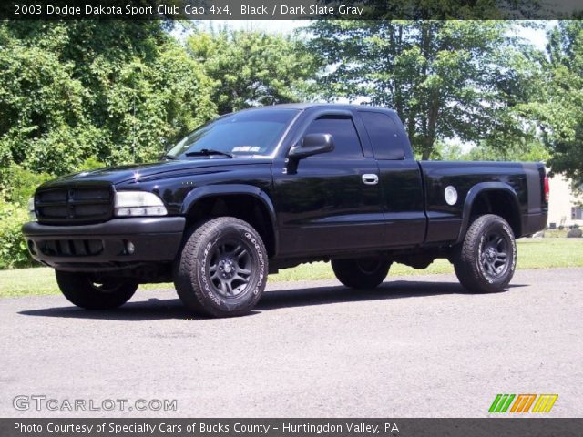 2003 Dodge Dakota Sport Club Cab 4x4 in Black