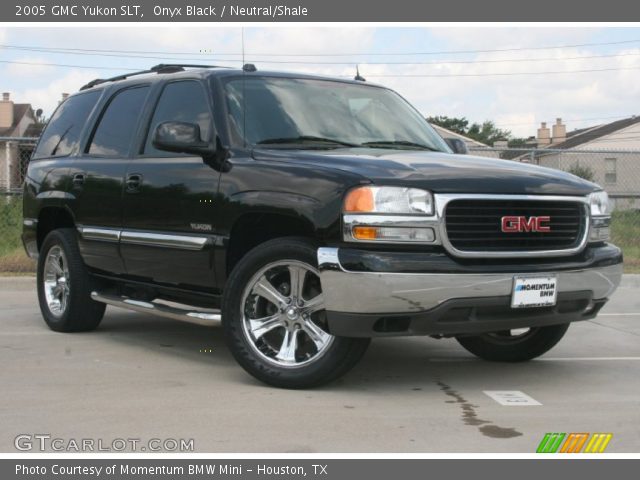2005 GMC Yukon SLT in Onyx Black