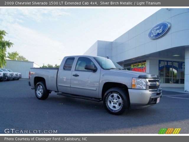 2009 Chevrolet Silverado 1500 LT Extended Cab 4x4 in Silver Birch Metallic