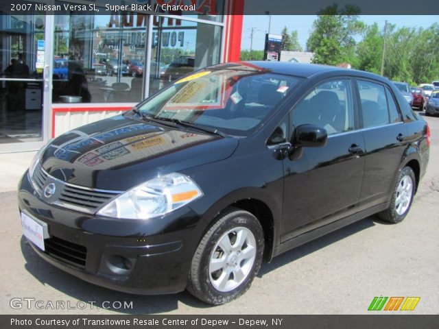 2007 Nissan Versa SL in Super Black