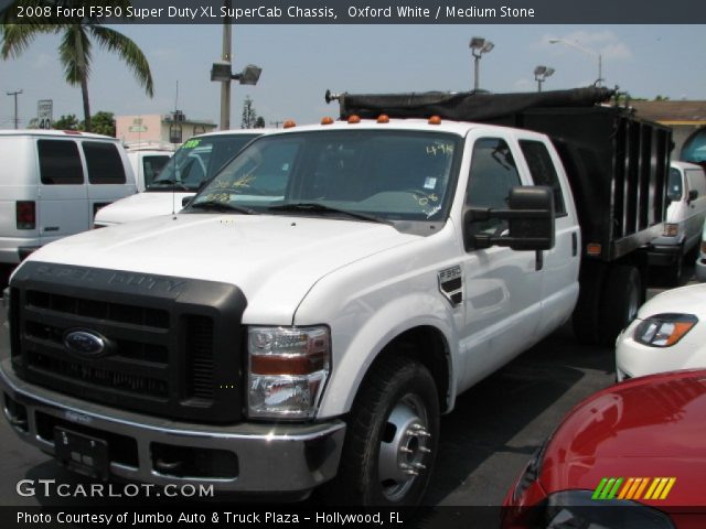 2008 Ford F350 Super Duty XL SuperCab Chassis in Oxford White