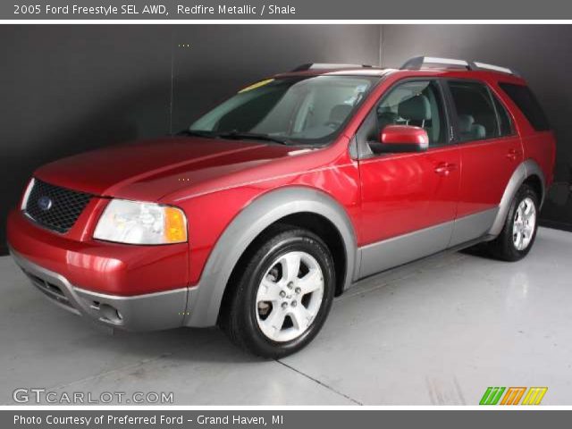 2005 Ford Freestyle SEL AWD in Redfire Metallic