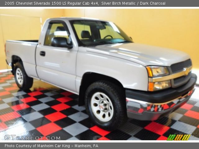 2005 Chevrolet Silverado 1500 LS Regular Cab 4x4 in Silver Birch Metallic