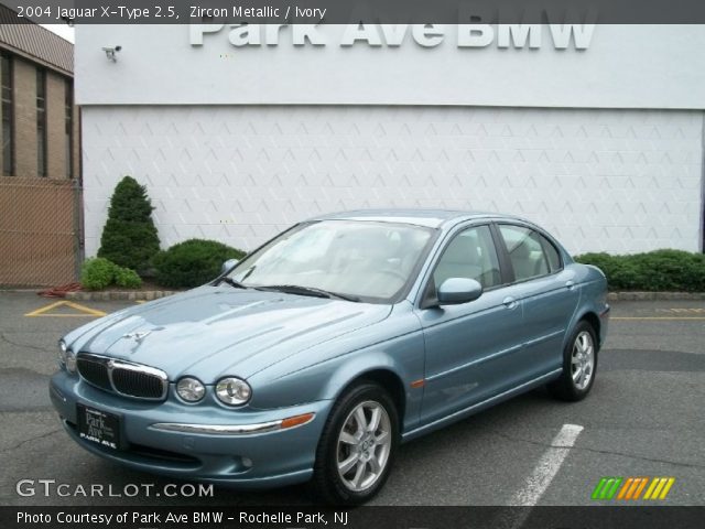 2004 Jaguar X-Type 2.5 in Zircon Metallic