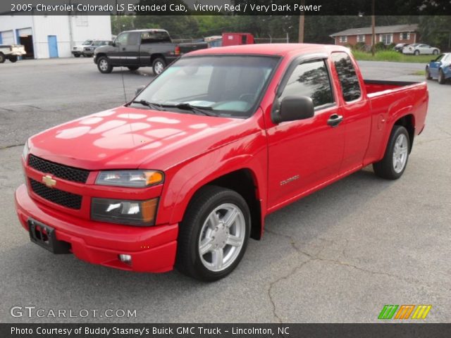 2005 Chevrolet Colorado LS Extended Cab in Victory Red